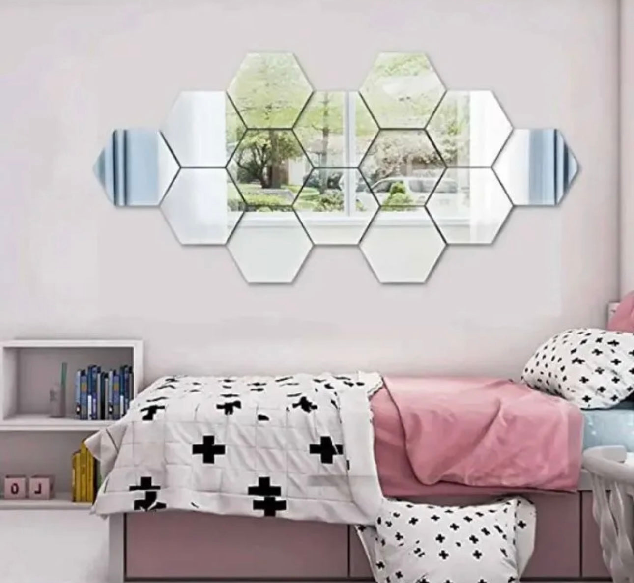 Acrylic Hexagon Mirror Wall MA-102