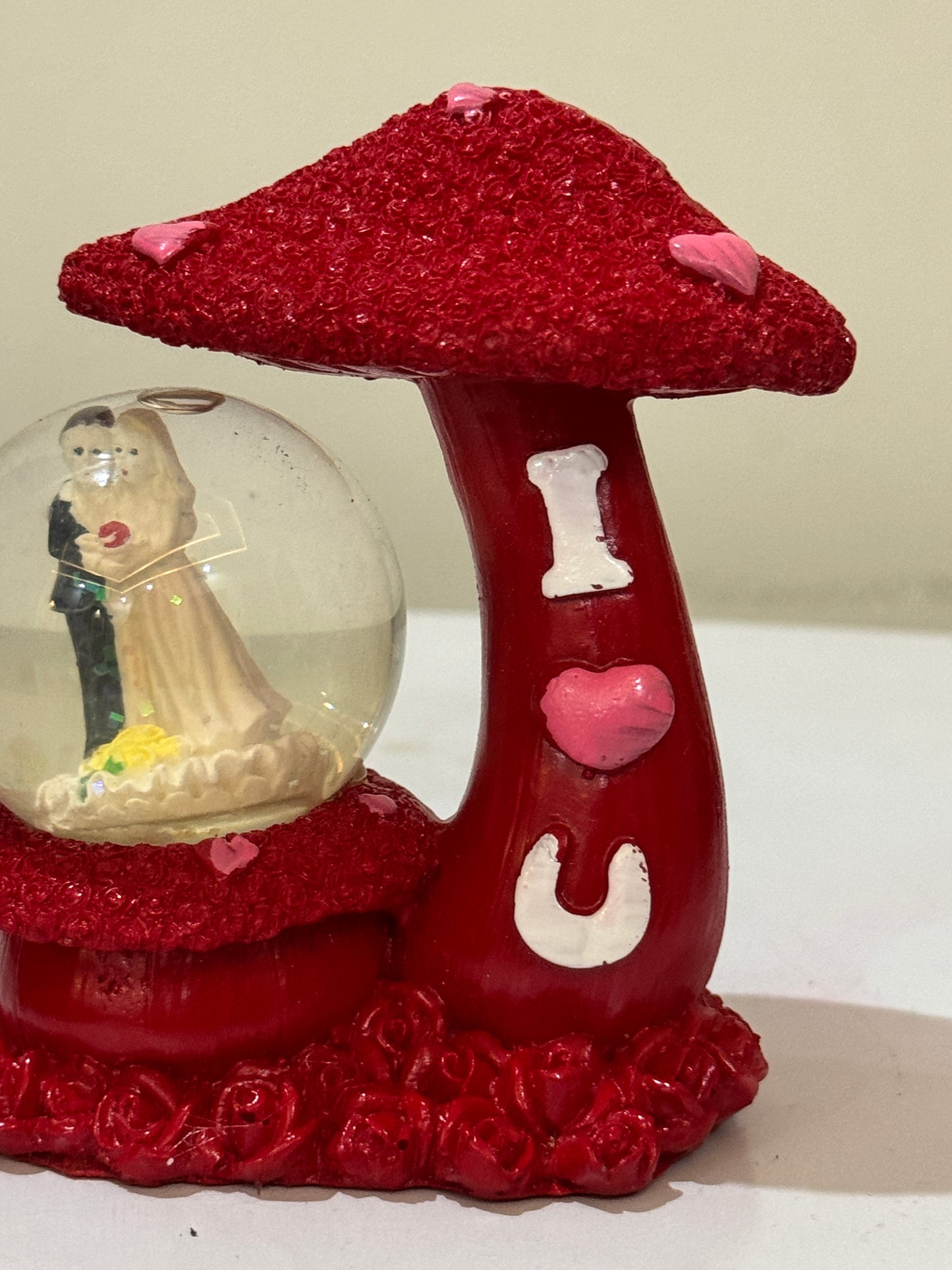 Mini light snow globe with mushroom DL-108