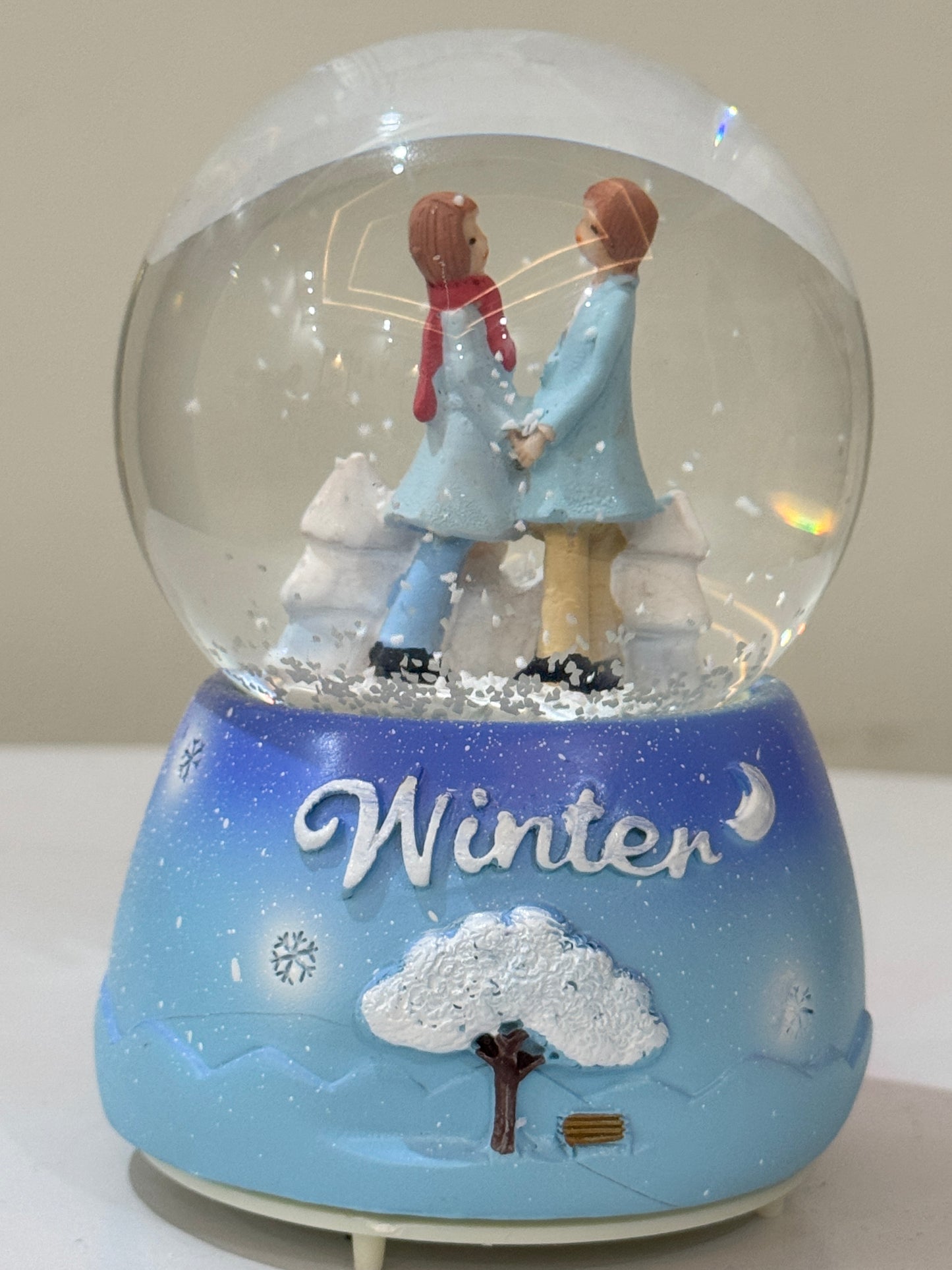 Music and Light Snow Globe DL-113