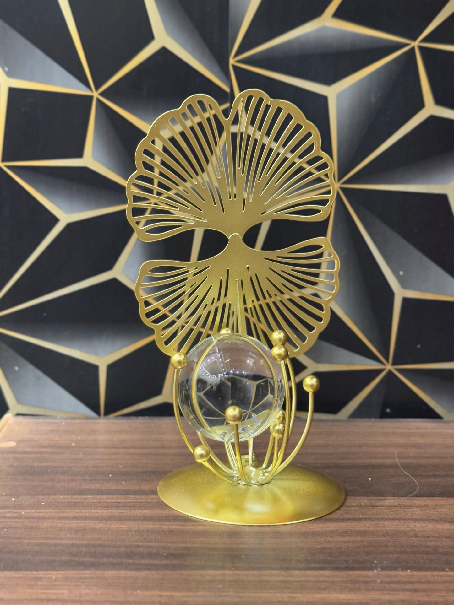 Metallic Heavy Ball Golden Table Stand TA-265