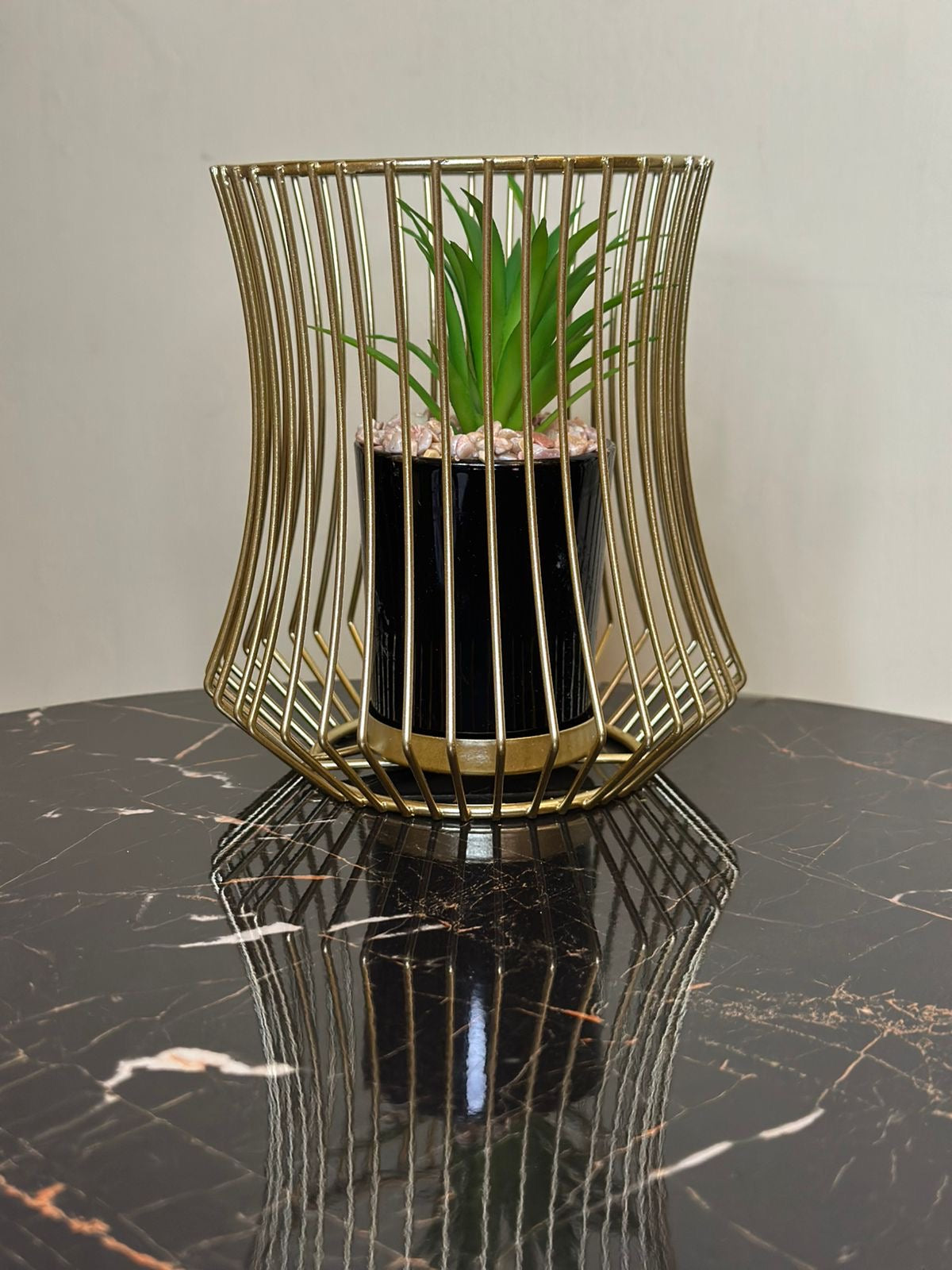 Metallic Golden Planter Stand TA-158