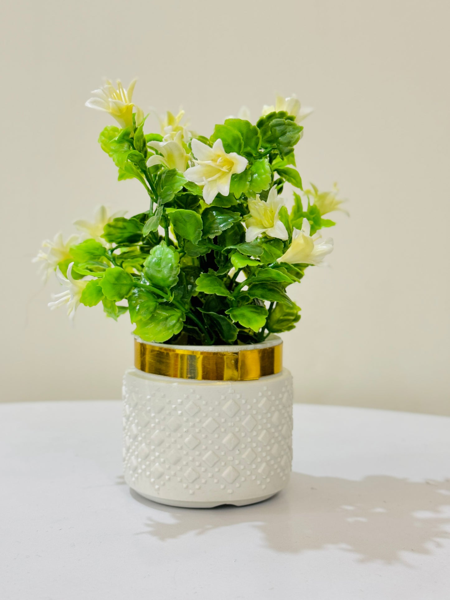 Mini Artificial Plant in Decorative Pot PD-202