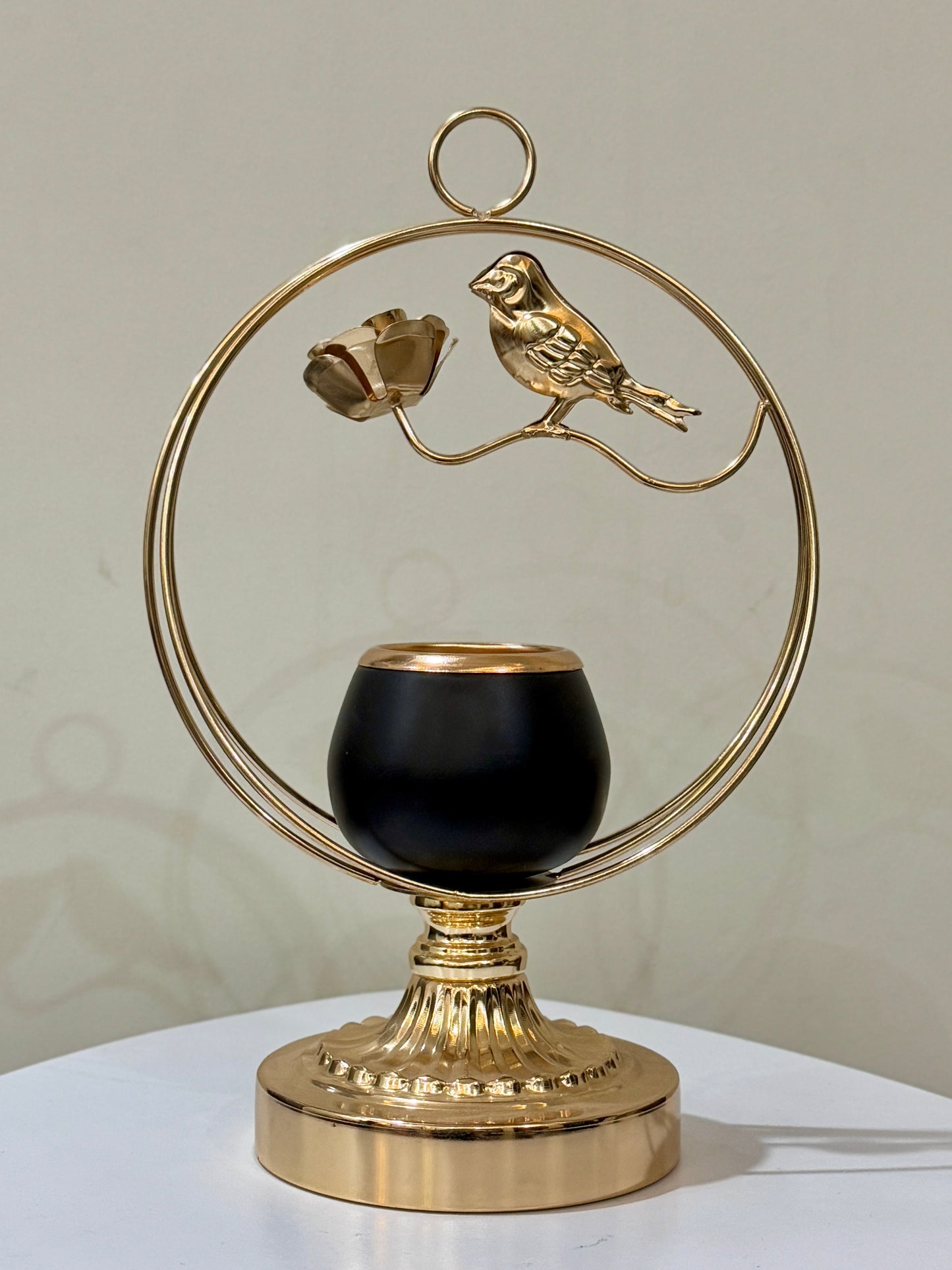 Metallic Golden Candle Stand TA-132