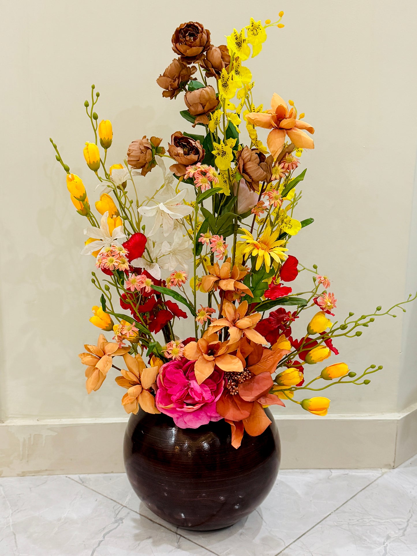 Large Brown Textured Vase with Flowers