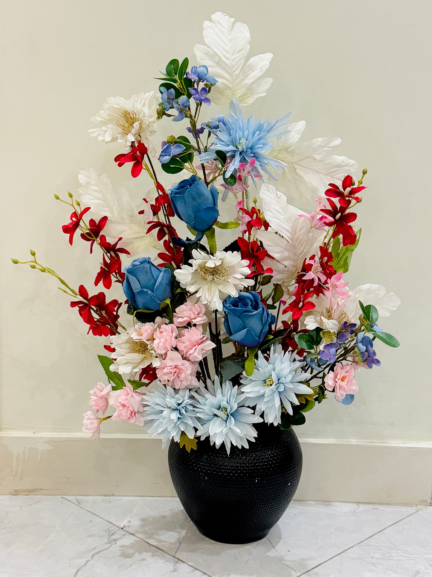 Large Black Textured Vase with Flowers