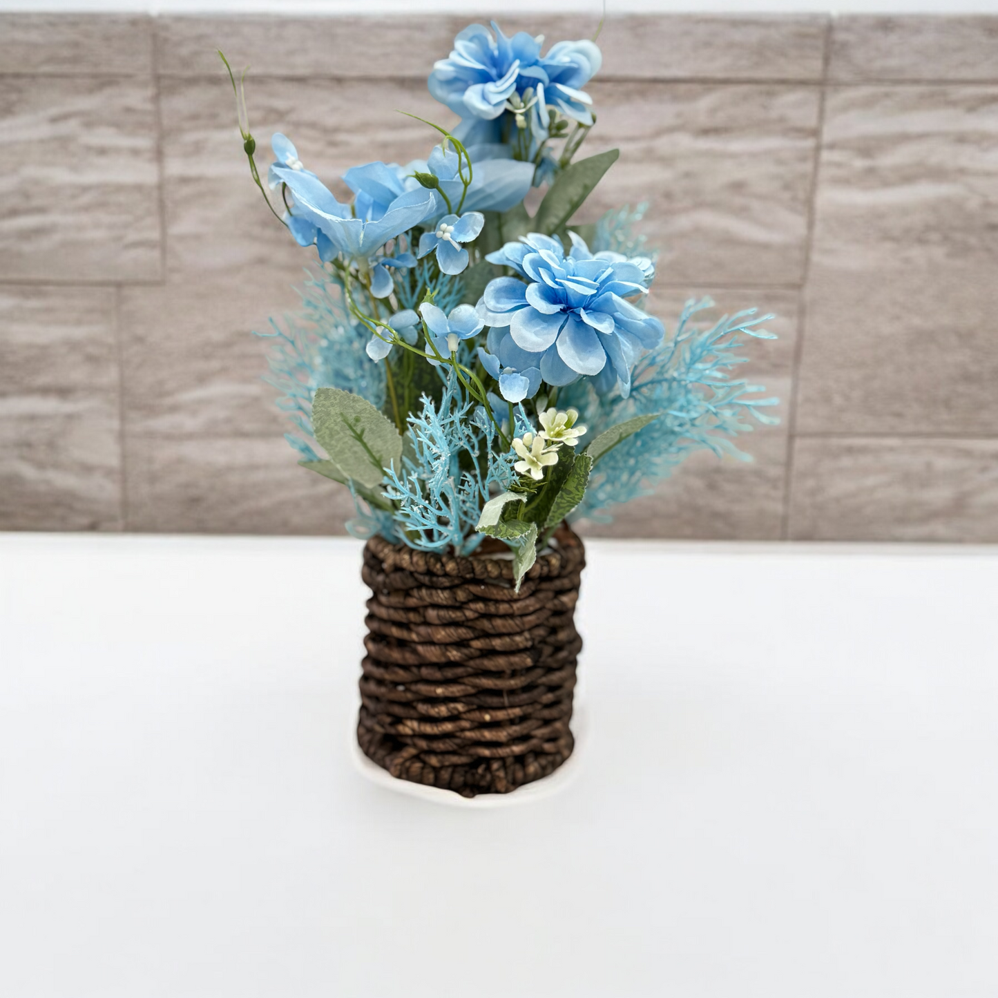 Small Woven Basket with Flowers PD-125