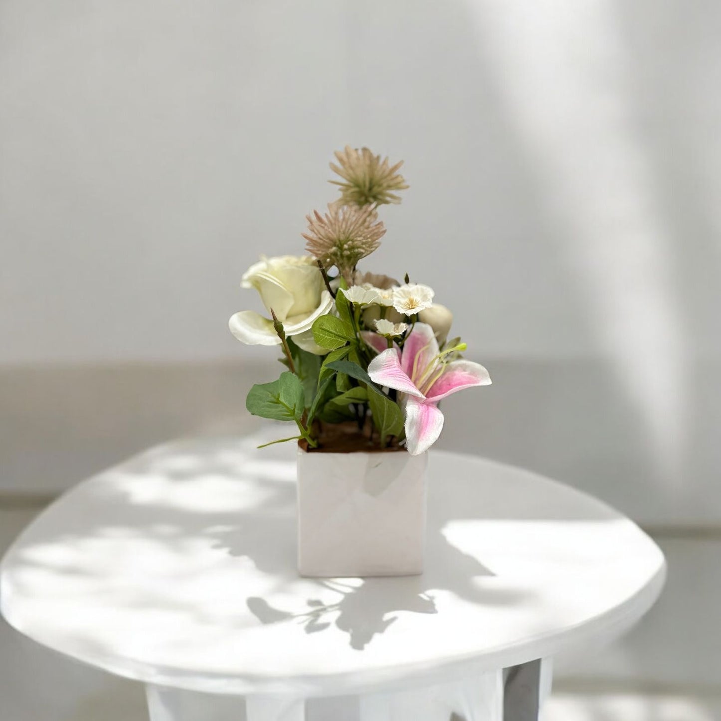 Small Ceramic Pot with Flowers PD-120