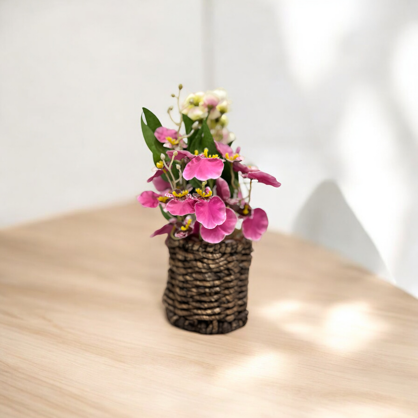 Small Woven Basket with Flowers PD-125