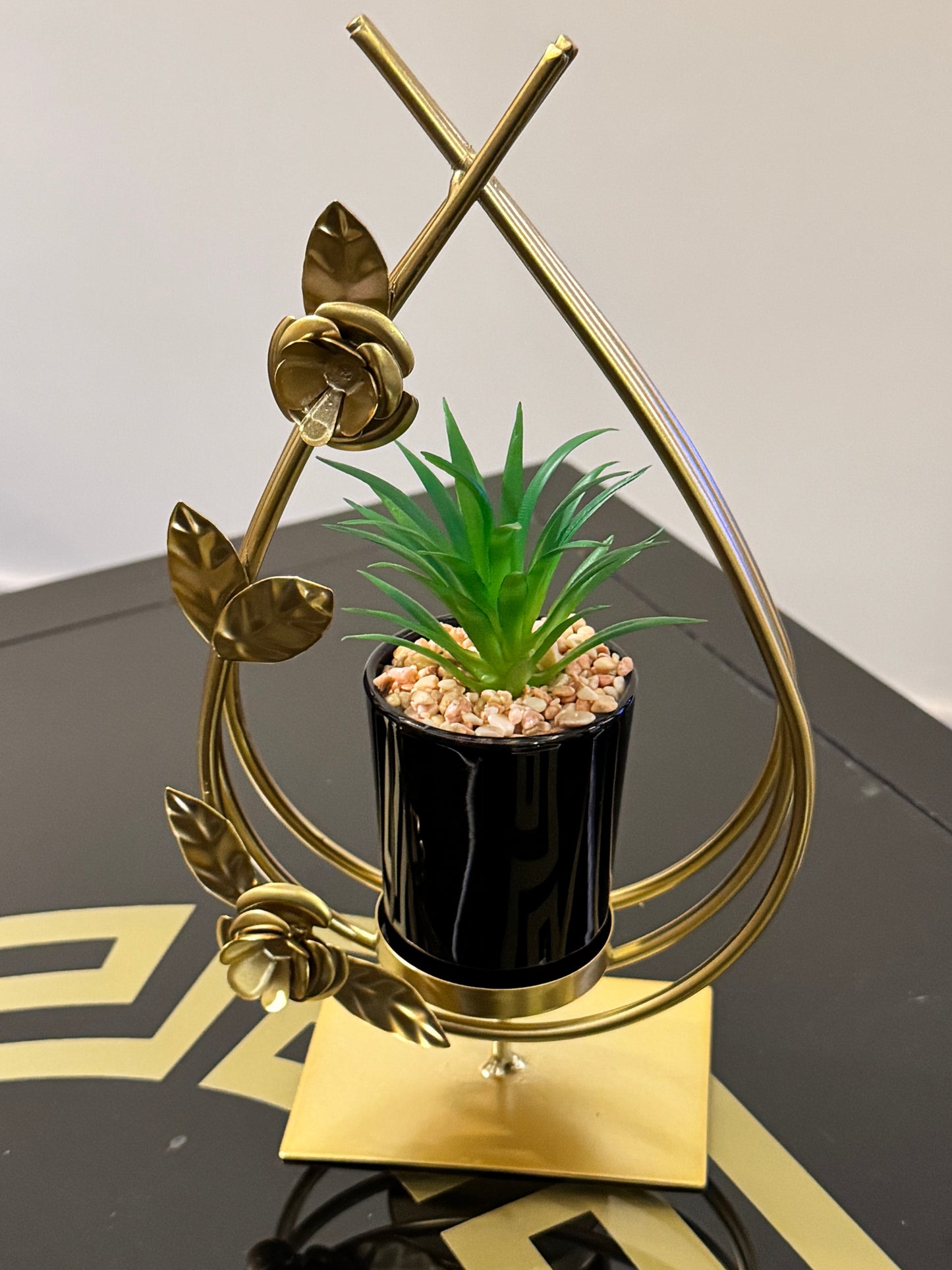 Metallic Golden Planter Stand TA-106